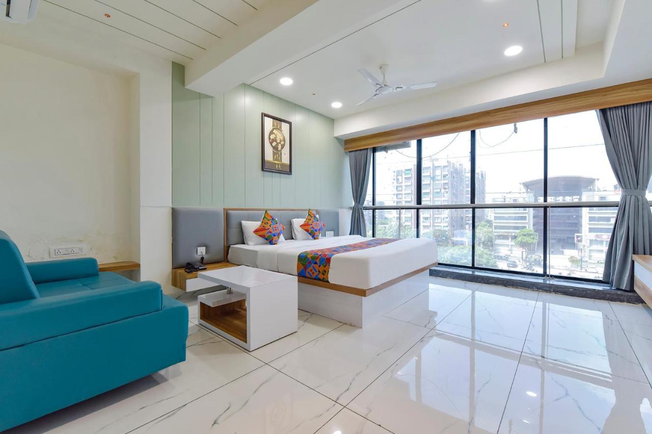 Fabhotel Bliss Ahmedabad Bagian luar foto